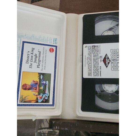 Dumbo (VHS Tape, 1999, Walt Disney Home Entertainment) - Picture 3 of 3